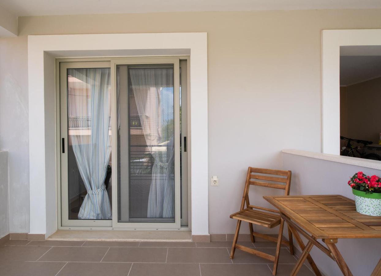 La Strada Apartment Lefkada City ภายนอก รูปภาพ